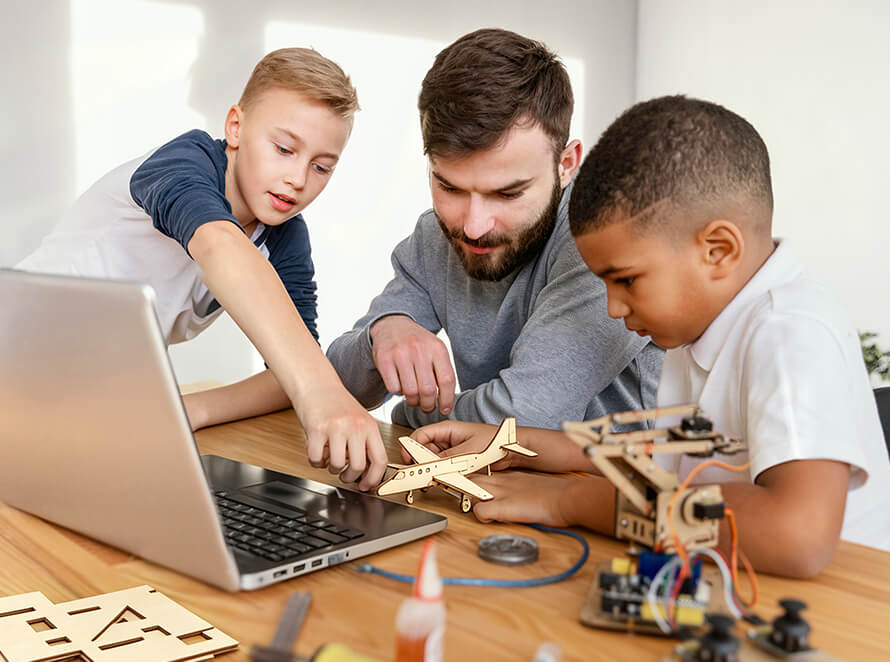 STEM Education & Makerspace